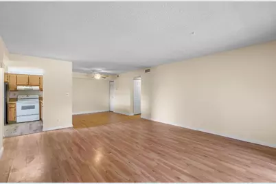 707 Gardens Drive #101, Pompano Beach, FL 33069 - Photo 2