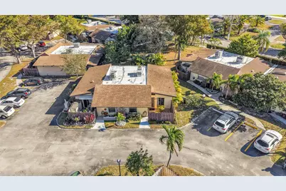 235 Briarwood Circle #2-12A, Hollywood, FL 33024 - Photo 32