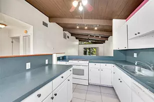 235 Briarwood Cir, Hollywood, FL 33024 - Photo 1