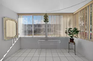 6253 Bay Club Dr, Fort Lauderdale, FL 33308 - Photo 8