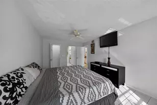 6253 Bay Club Dr, Fort Lauderdale, FL 33308 - Photo 20