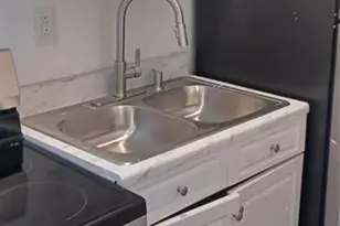 1340 North Dr, Miami, FL - Photo 12