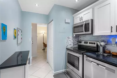 3111 Oakland Shores Drive #F208, Oakland Park, FL 33309 - Photo 4