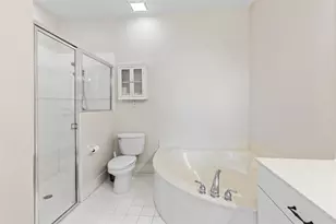 7551 S Aragon Blvd, Sunrise, FL 33313 - Photo 20