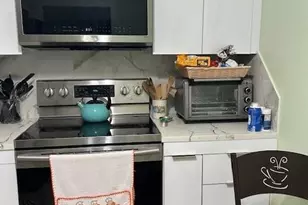 2811 Somerset Dr, Lauderdale Lakes, FL 33311 - Photo 10