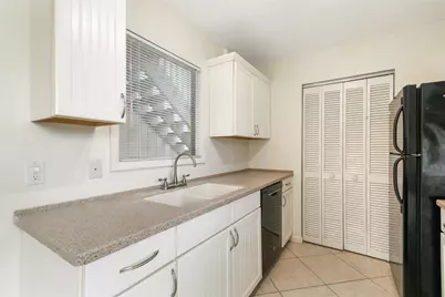 8163 SE Croft Circle #C5, Hobe Sound, FL 33455 - Photo 2