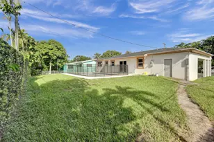 30 NE 139th St, North Miami, FL 33161 - Photo 60