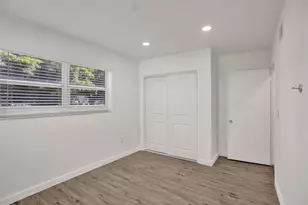 30 NE 139th St, North Miami, FL 33161 - Photo 40