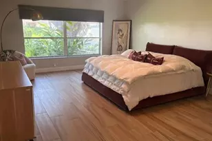 3610 Washington Ln, Hollywood, FL 33026 - Photo 10