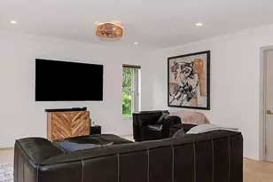 3610 Washington Ln, Hollywood, FL 33026 - Photo 4