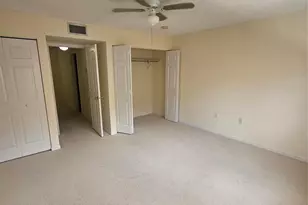 2961 NE 185th St, Miami, FL 33180 - Photo 10