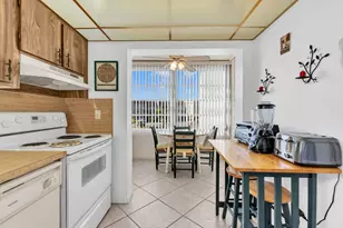 6850 Royal Palm Blvd, Margate, FL 33063 - Photo 18