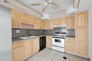 531 N Ocean Blvd, Pompano Beach, FL 33062 - Photo 6