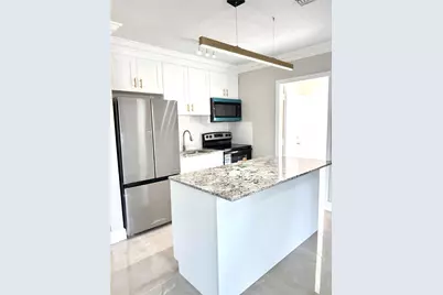 1020 NW 26th Avenue, Fort Lauderdale, FL 33311 - Photo 10