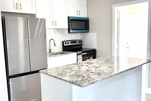 1020 NW 26th Ave, Fort Lauderdale, FL 33311 - Photo 10