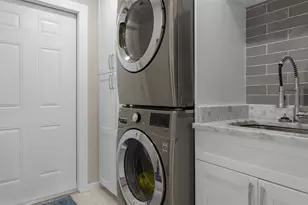 817 SE 13th Ct, Deerfield Beach, FL 33441 - Photo 20