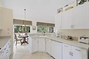 3800 Riverside Way, Delray Beach, FL 33445 - Photo 14