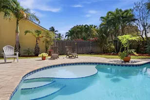 3800 Riverside Way, Delray Beach, FL 33445 - Photo 4