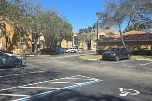 7970 N Nob Hill Rd, Tamarac, FL 33321 - Photo 20