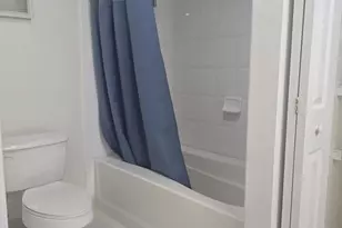 7970 N Nob Hill Rd, Tamarac, FL 33321 - Photo 10