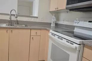 7970 N Nob Hill Rd, Tamarac, FL 33321 - Photo 26