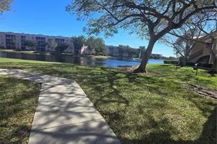 7970 N Nob Hill Rd, Tamarac, FL 33321 - Photo 16