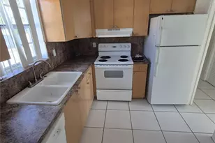 3711 Tyler St, Hollywood, FL 33021 - Photo 4