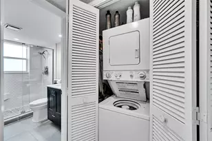 605 Oaks Dr, Pompano Beach, FL 33069 - Photo 24