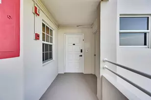 605 Oaks Dr, Pompano Beach, FL 33069 - Photo 28