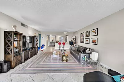 605 Oaks Drive #701, Pompano Beach, FL 33069 - Photo 10