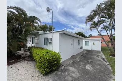 211 SW 2nd Court, Pompano Beach, FL 33060 - Photo 8