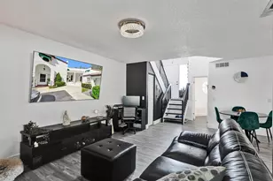 3633 NW 6th St, Deerfield Beach, FL 33442 - Photo 10