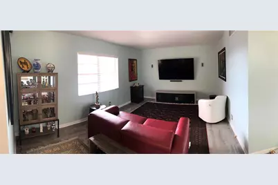 601 SE 5th Court #304, Fort Lauderdale, FL 33301 - Photo 4