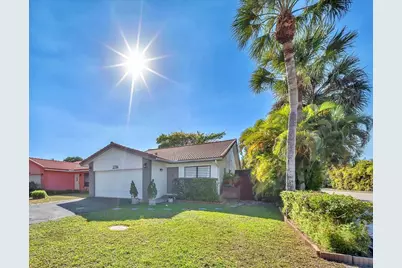 2790 NW 91st Avenue, Coral Springs, FL 33065 - Photo 2