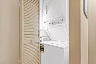 3900 NE 18th Ave, Oakland Park, FL 33334 - Photo 18