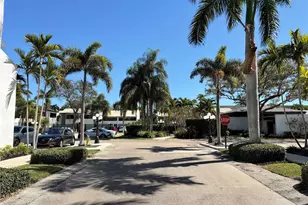 3900 NE 18th Ave, Oakland Park, FL 33334 - Photo 24