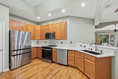 730 NW Red Pine Way, Jensen Beach, FL 34957 - Photo 6