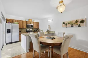 9142 SW 23rd St, Davie, FL 33324 - Photo 14