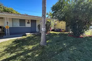 926 S F St, Lake Worth, FL 33460 - Photo 1