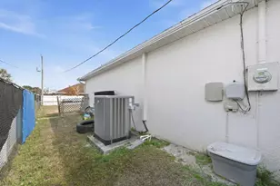 721 NW Treemont Ave, Port Saint Lucie, FL 34983 - Photo 16