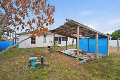 721 NW Treemont Avenue, Port Saint Lucie, FL 34983 - Photo 12