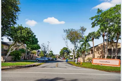 8225 NW 191st Street #1-G, Hialeah, FL 33015 - Photo 2