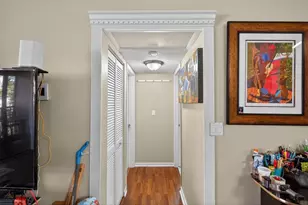 8225 NW 191st St, Hialeah, FL 33015 - Photo 30