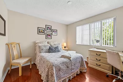 2005 SE 10th Avenue #410, Fort Lauderdale, FL 33316 - Photo 6