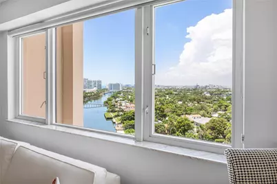 3000 Holiday Drive #1605, Fort Lauderdale, FL 33316 - Photo 22