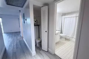 801 SW 133rd Terrace, Pembroke Pines, FL 33027 - Photo 10