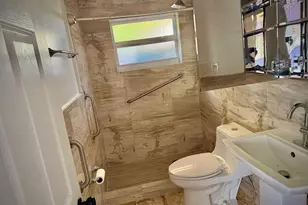 707 NE 15th St, Fort Lauderdale, FL 33304 - Photo 14