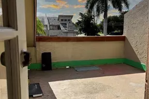 3947 Coral Springs Dr, Coral Springs, FL 33065 - Photo 4