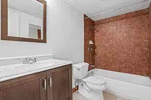 625 Antioch Ave, Fort Lauderdale, FL 33304 - Photo 6