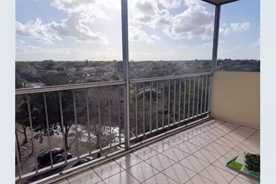 10777 W Sample Road #706, Coral Springs, FL 33065 - Photo 2